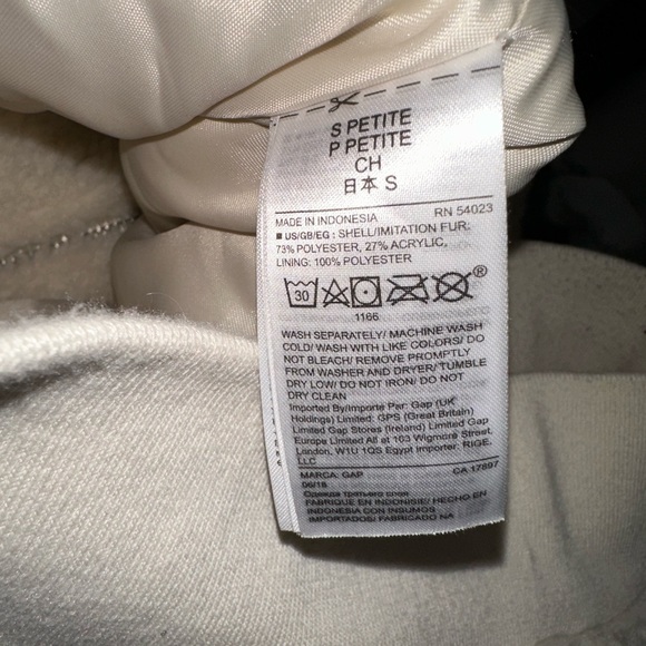 Gap white Treddy bomber jacket size S Petite - Picture 3 of 6